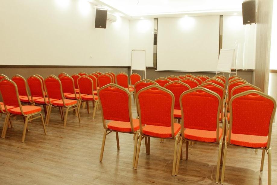 1 Tebrau Suites by Subhome Johor Bahru Extérieur photo
