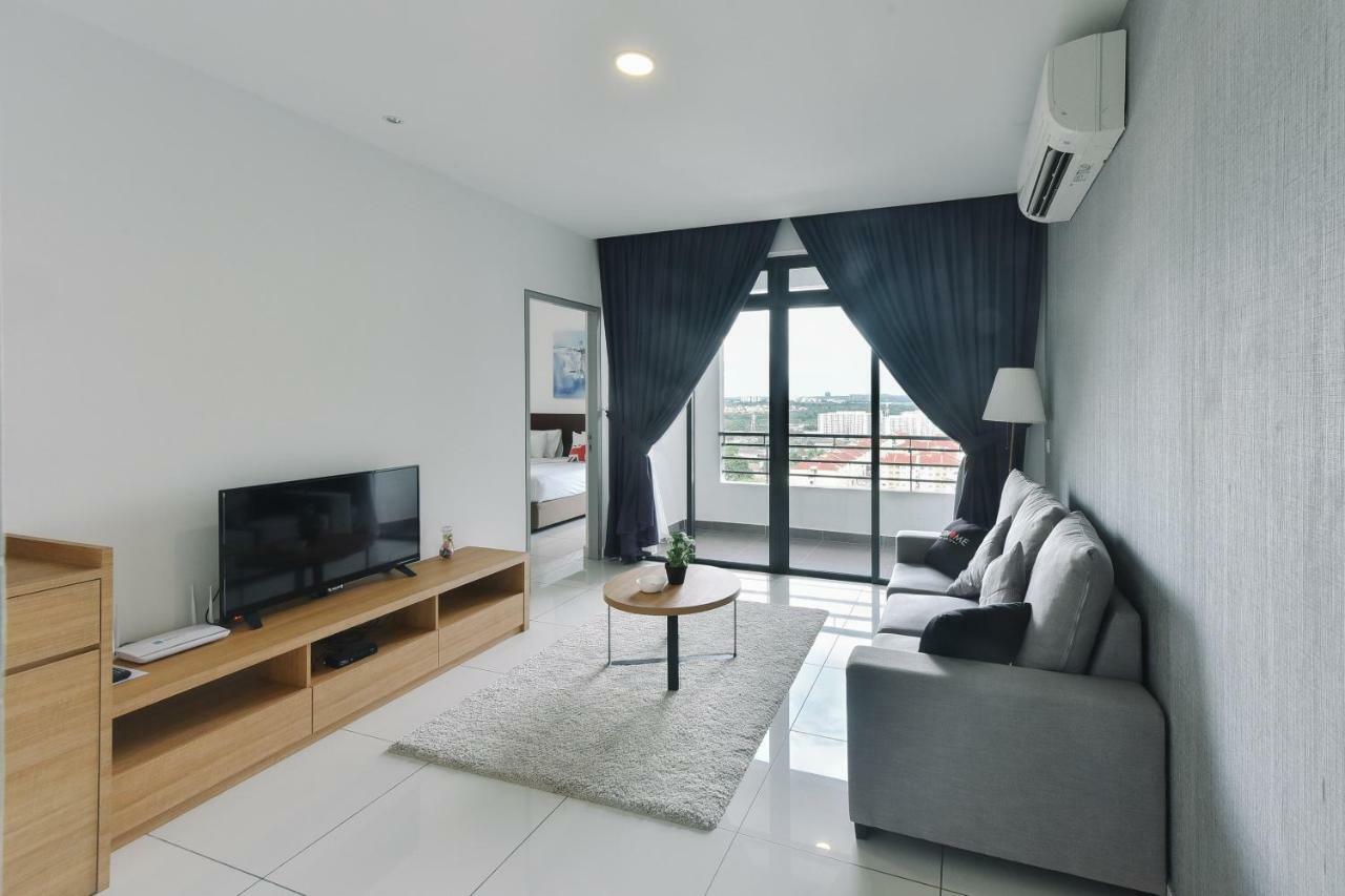 1 Tebrau Suites by Subhome Johor Bahru Extérieur photo