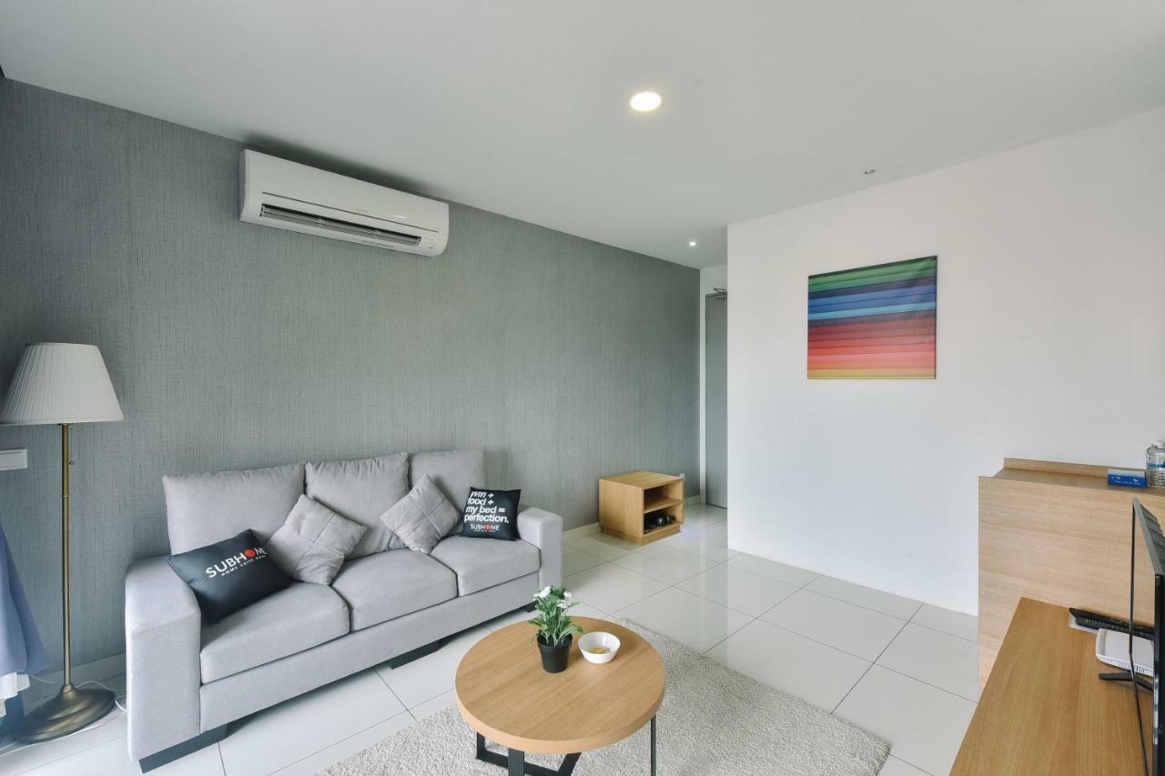 1 Tebrau Suites by Subhome Johor Bahru Extérieur photo