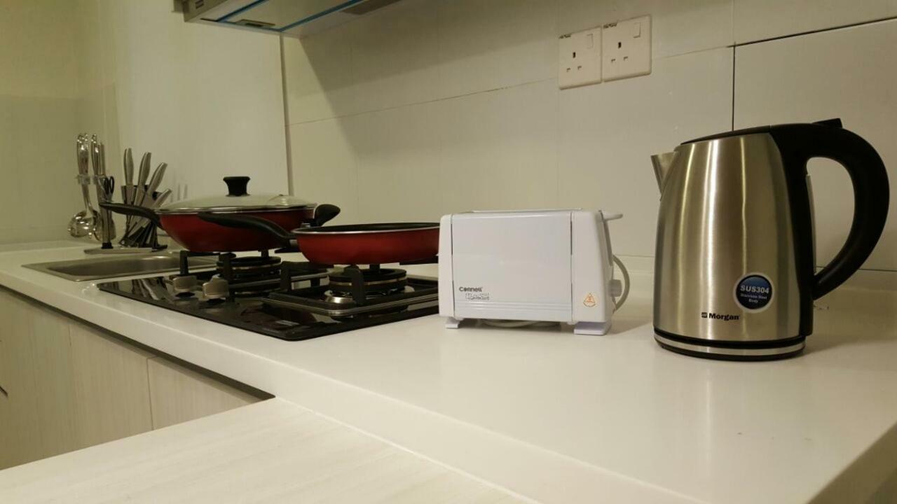 1 Tebrau Suites by Subhome Johor Bahru Extérieur photo