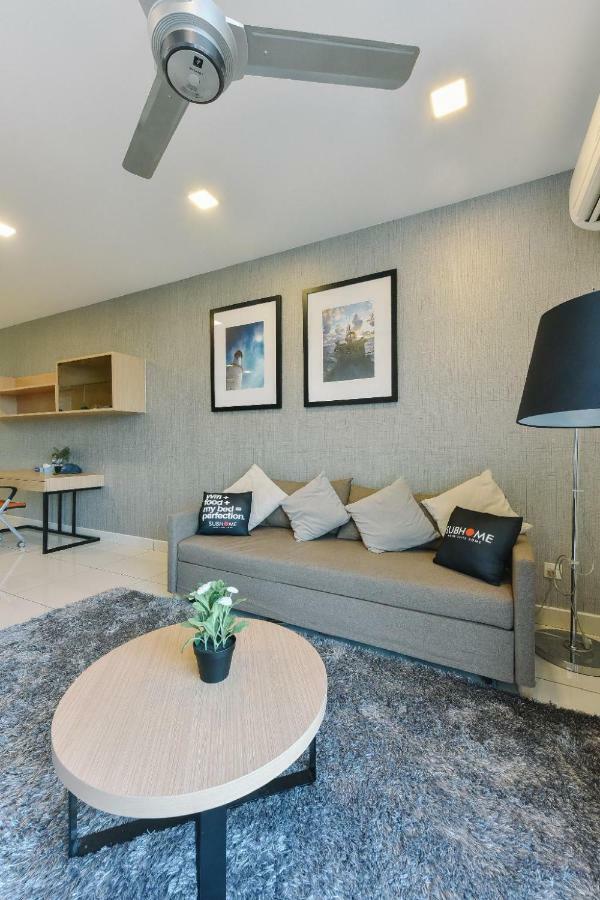 1 Tebrau Suites by Subhome Johor Bahru Extérieur photo